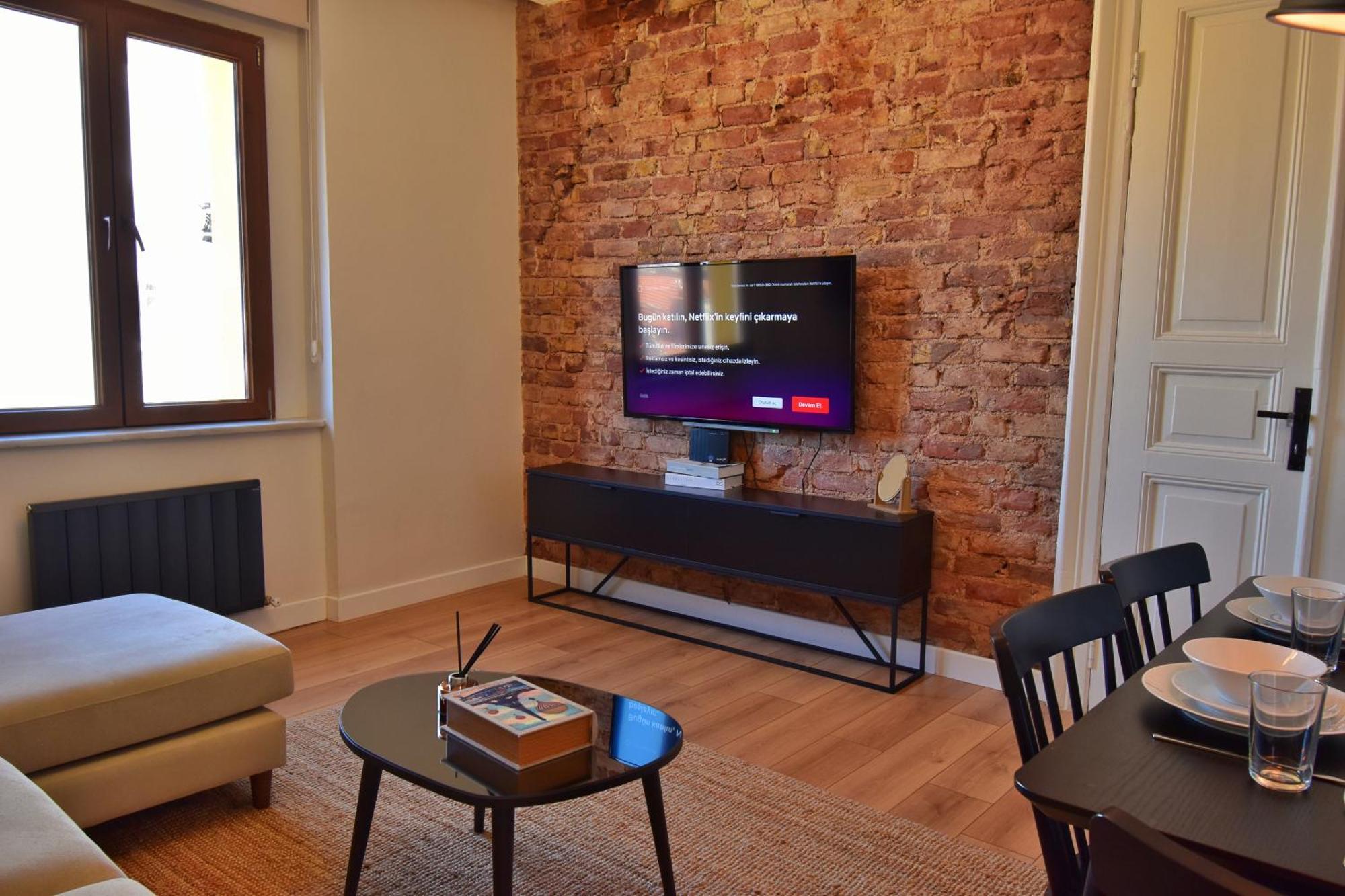 Apartament Cozy Renovated 3br Near Taksim- Santur D10